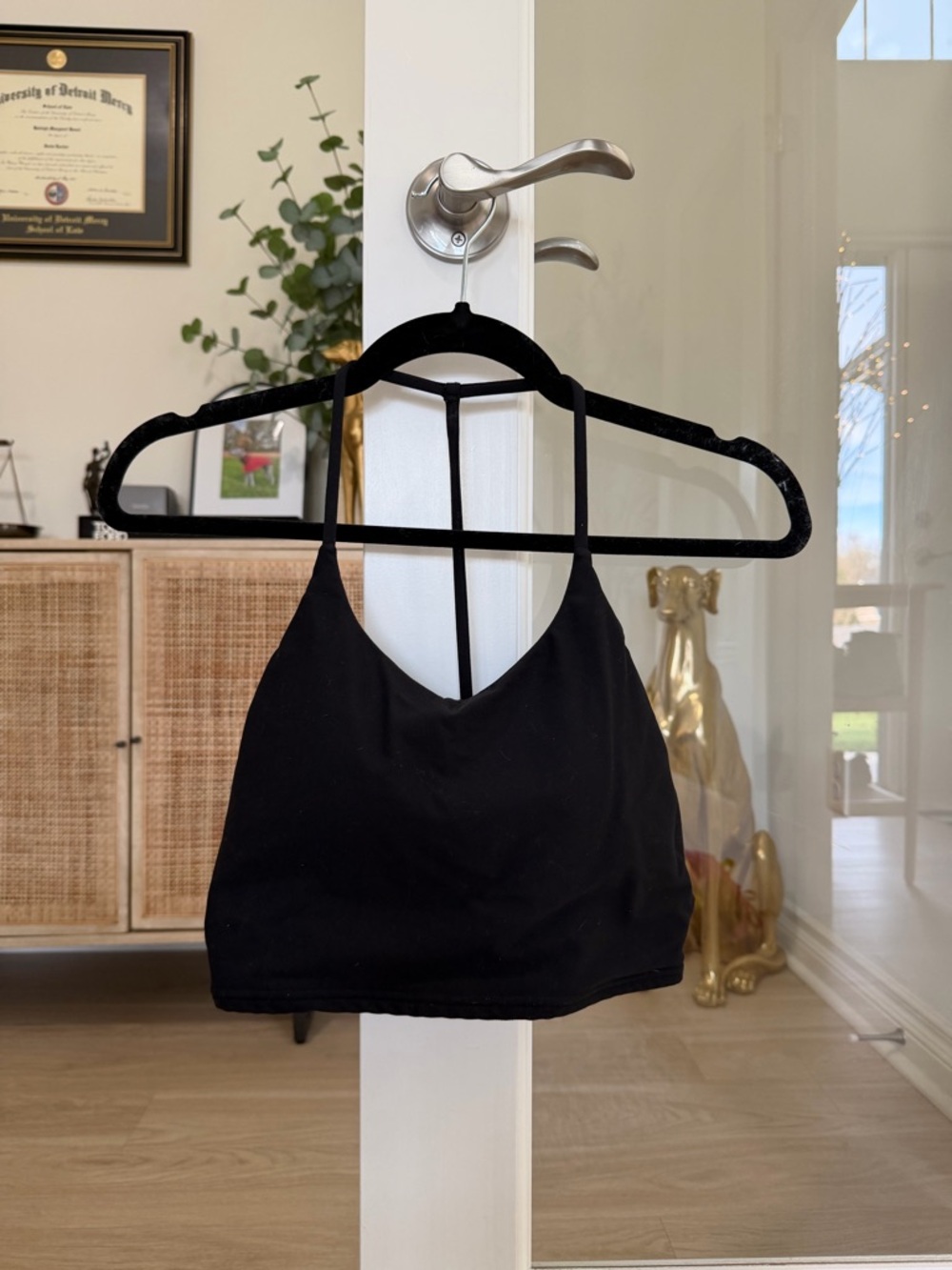 POPFLEX Black Strappy Crop Sports Bra